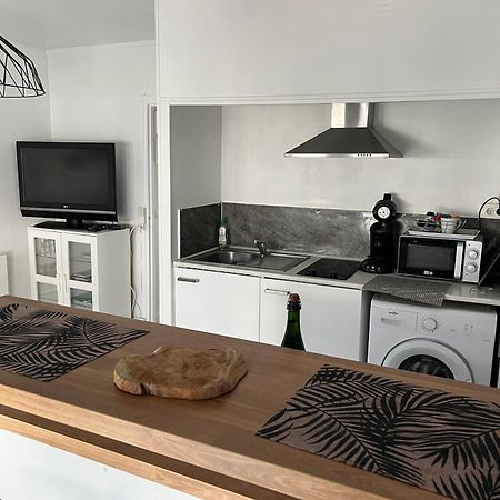 Appartement Meuble En Plein Coeur De St Valery En Caux Сен-Валери-ан-Ко Екстериор снимка