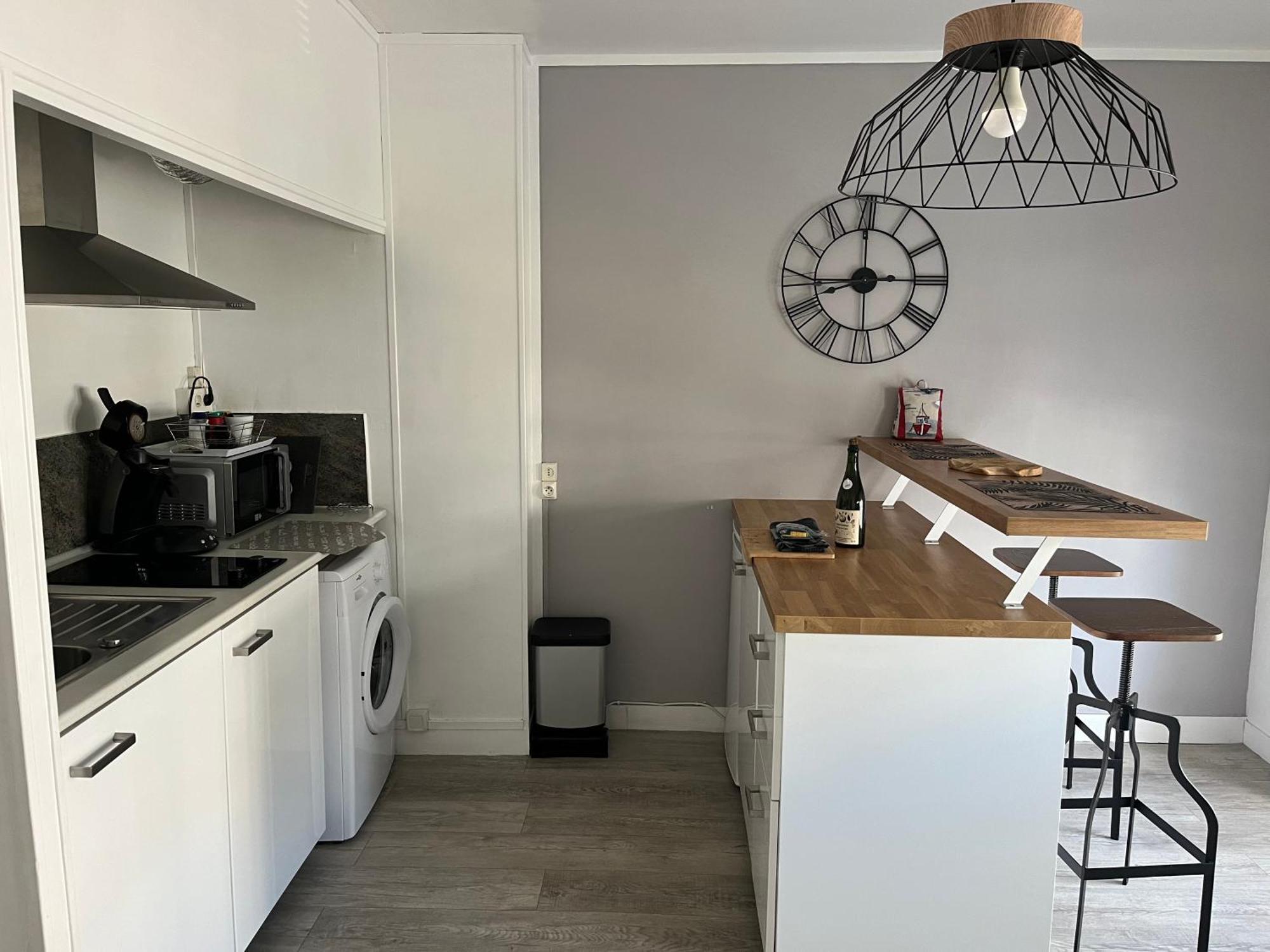 Appartement Meuble En Plein Coeur De St Valery En Caux Сен-Валери-ан-Ко Екстериор снимка